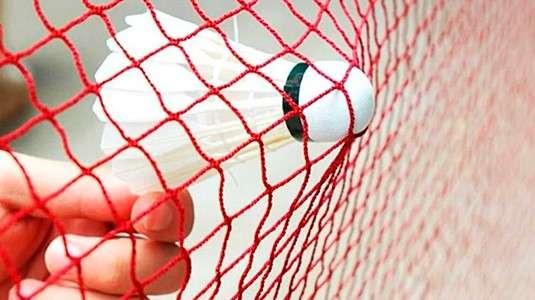 photo Hauteur optimale du filet de badminton : normes et règles