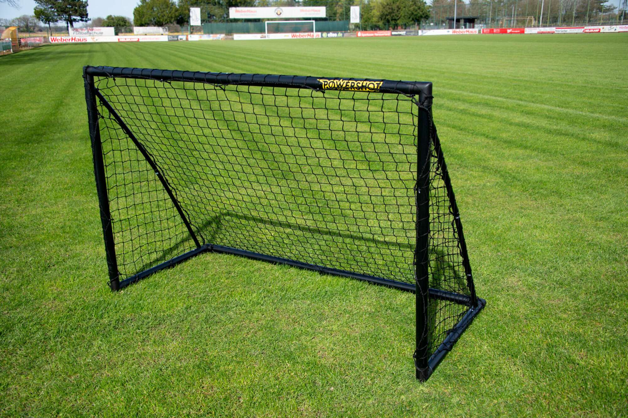 Image du produit : But de foot - 1,8 x 1,2m - uPVC - Noir