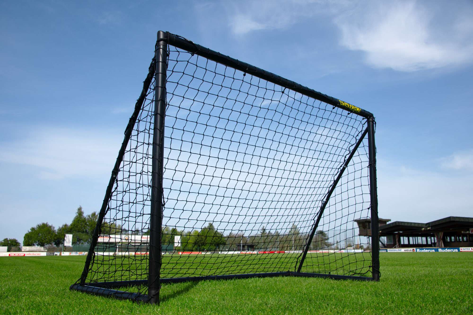 Image du produit : But de foot - 1,8 x 1,2m - uPVC - Noir