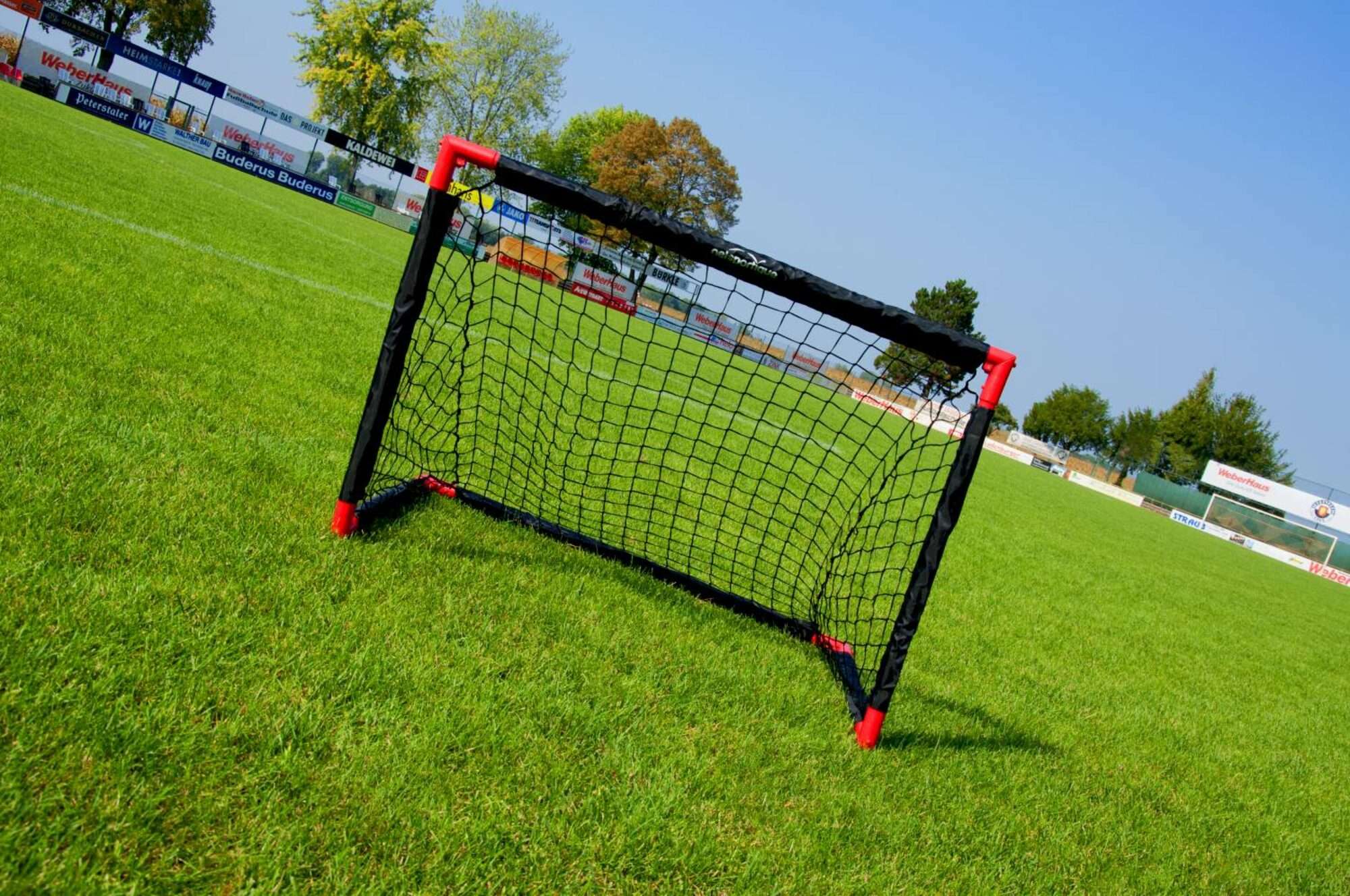 Image du produit : But de foot pliable - 90 x 60 cm - ballon offert