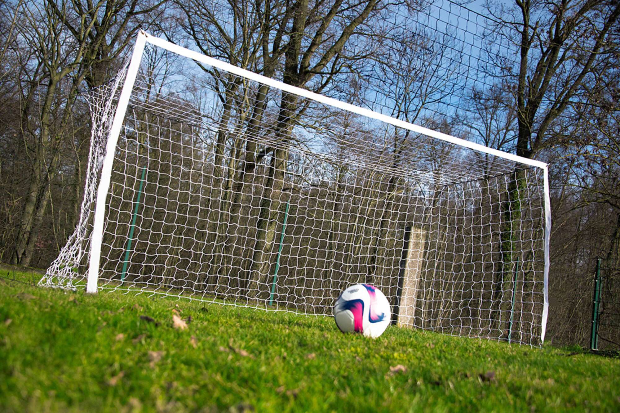 Image du produit : But de foot - 3,70 x 1,80 m - filet de protection intégré 6,50 x 3 m