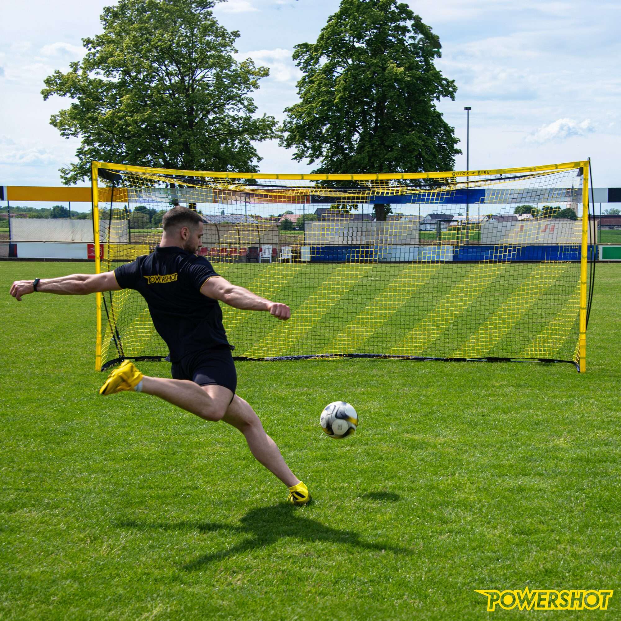 Image du produit : But de football - QUICKFIRE® - Tailles au choix