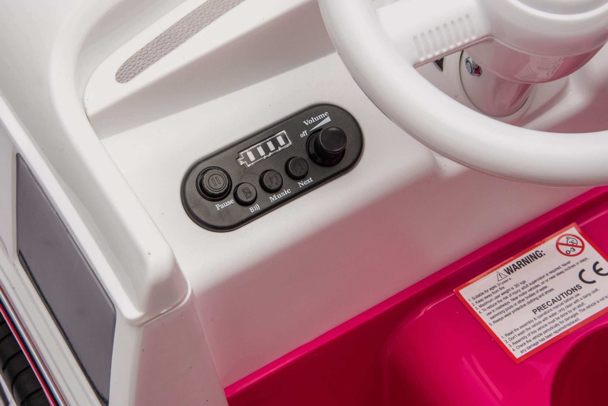 Image du produit : Voiture Électrique pour Enfant Volkswagen Officielle – Rose & Blanc (3 à 8 ans)