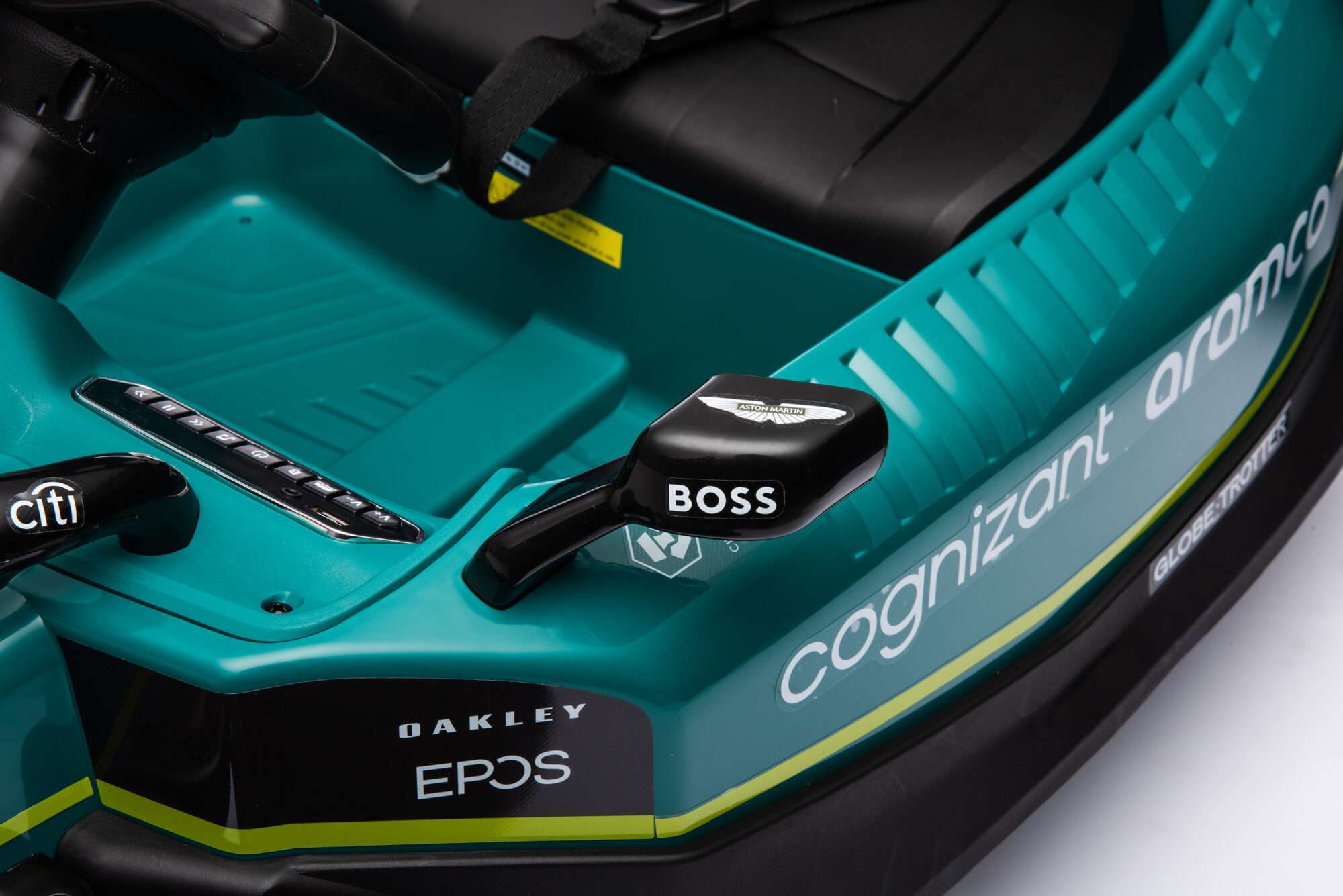 Image du produit : Licensed Aston Martin AMR23 in Green color (3-8 years)