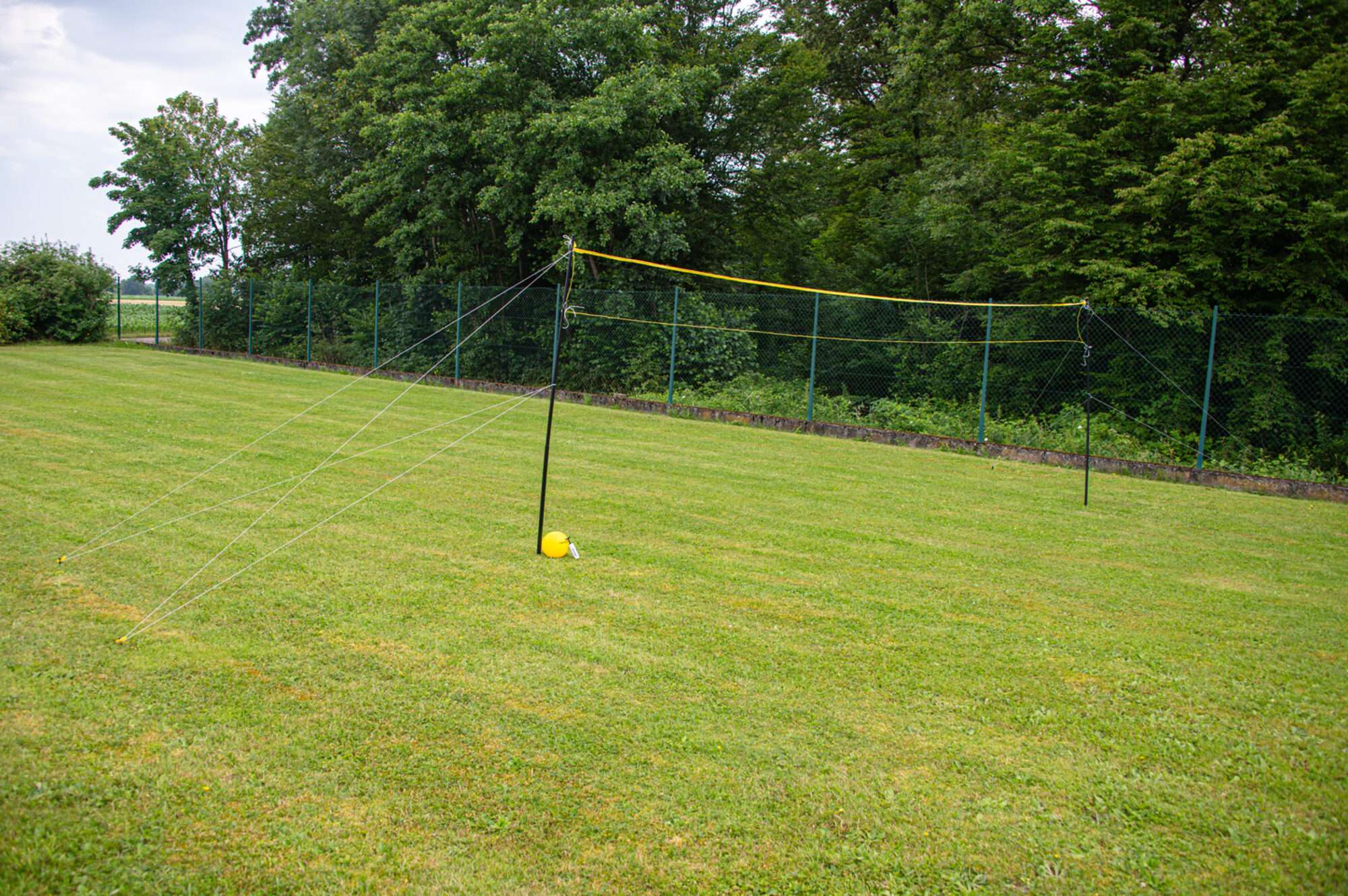 Image du produit : Set Volleyball 6m - Avec poteaux, filet, balle et pompe